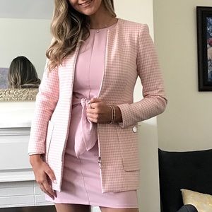PINK ZARA HOUNDSTOOTH JACKET!